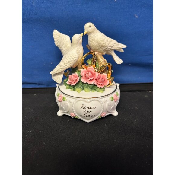 Renew Our Love Doves Porcelain Music Box By The San Francisco Music Box Company - Picture 1 of 4